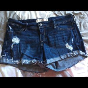 Hollister jean shorts size 11
